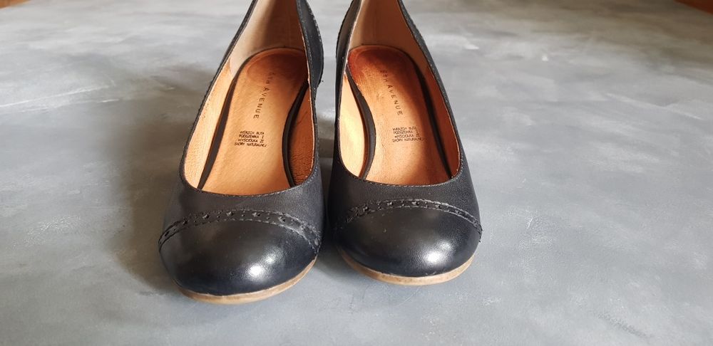 Buty czółenka damskie skóra czarne 5 th Avenue r. 36