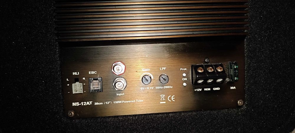 Subwoofer + Amplificador NS12AT