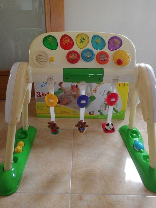 Ginásio deluxe Chicco.