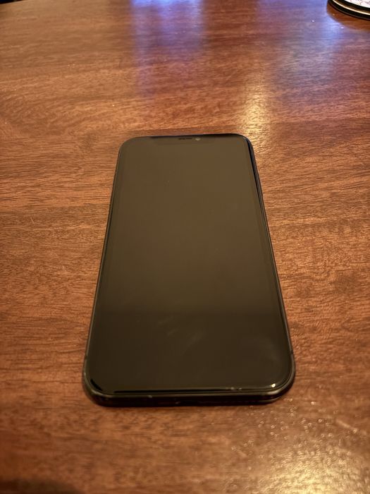 iPhone 11 64gb preto