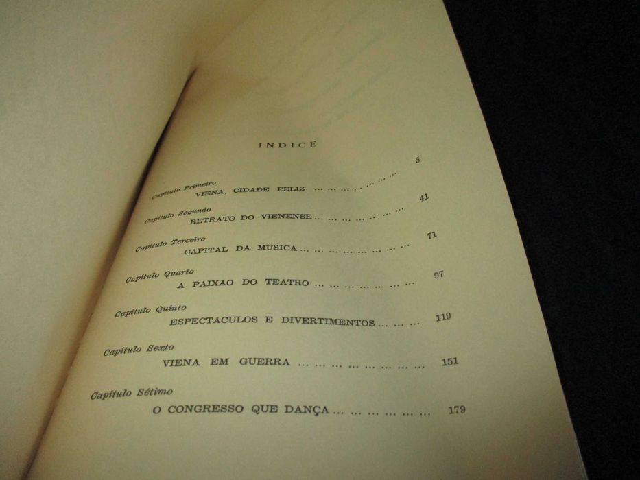 Livro A Vida Quotidiana em Viena Marcel Brion