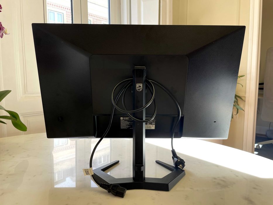 Philips Evnia 27M1N3500LS gaming monitor like anew