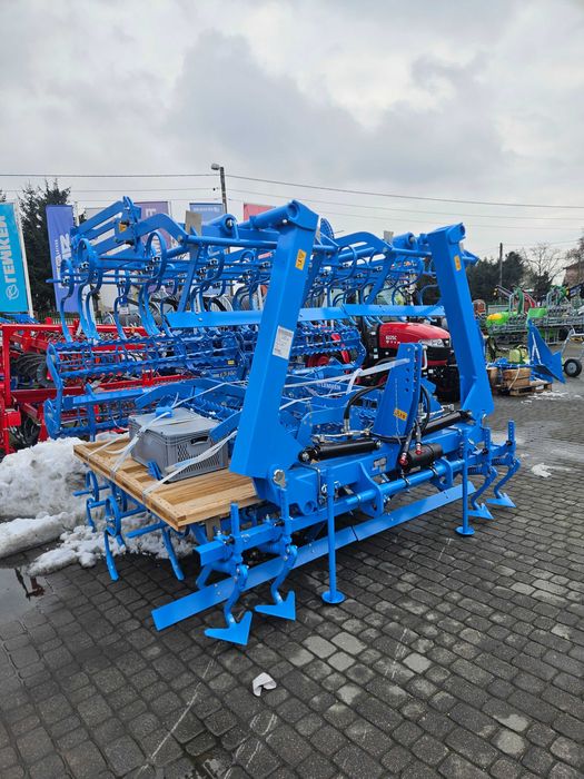 Agregat uprawowy LEMKEN Korund 8/600K
