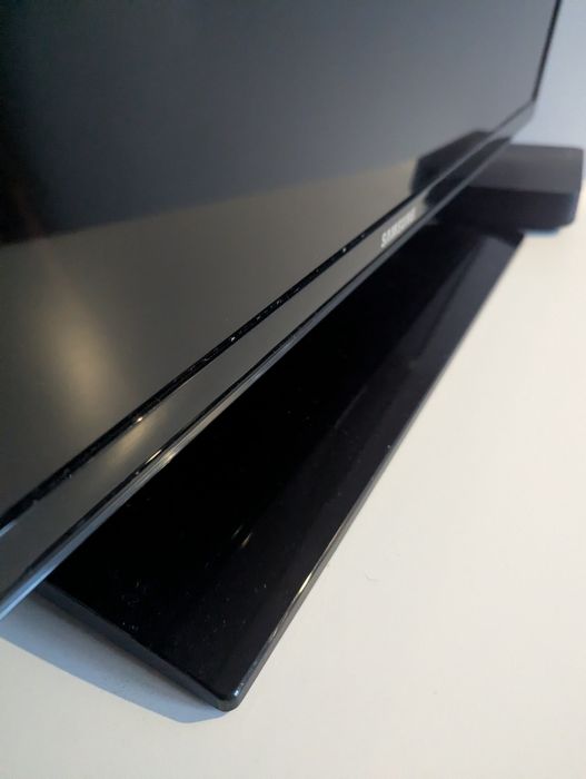 Samsung UE32EH5300 SmartTV/FullHD/100Hz/USB/3xHDMI/DVB-T/C