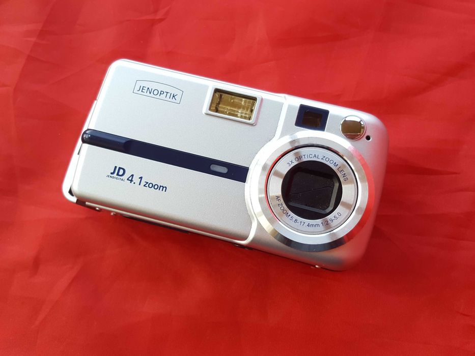 Фотоапарат Jenoptik JD 4.1 zoom цифровой