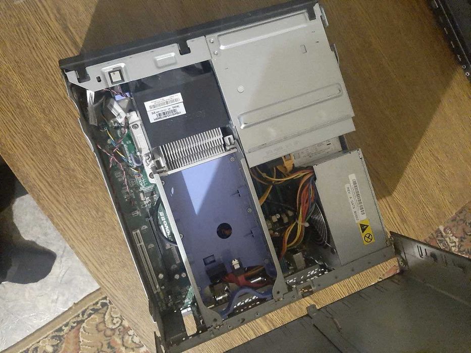 Компактный,брендовый системник для интернета,учебы,работы.