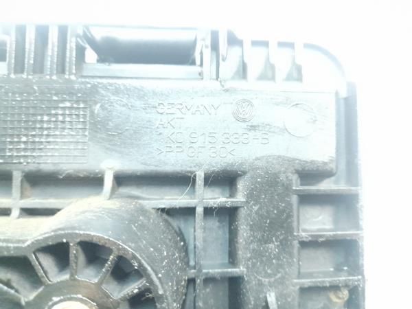 Base / caixa da bateria AUDI A3 (8P1)