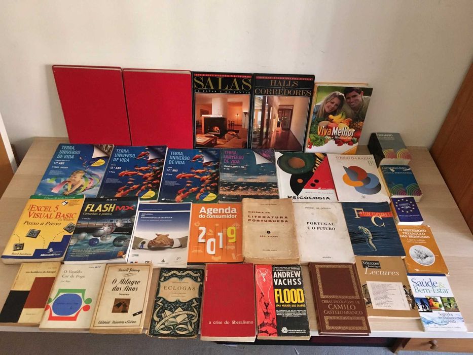 Various Books - €2 Each