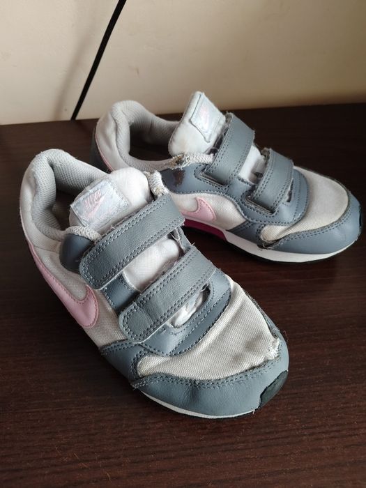 Buty Nike dla dziewczynki