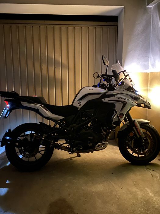 Vendo Benelli TRK 502