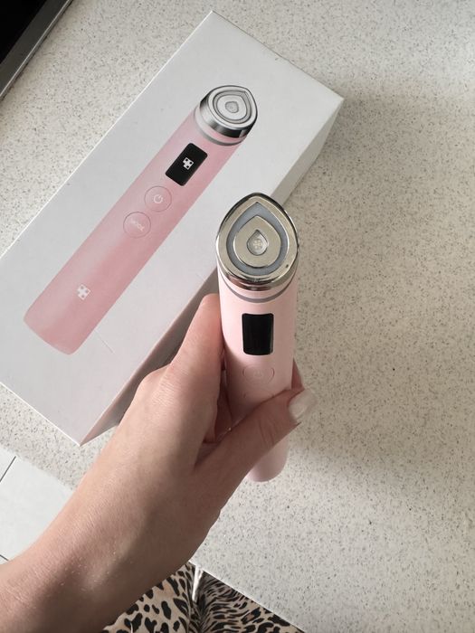 Medicube AGE-R Booster Pro