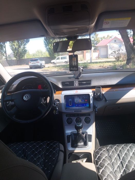 Автомобіль Volkswagen Passat B6