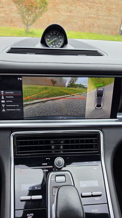 Porsche  Panamera  4 E-Hybrid