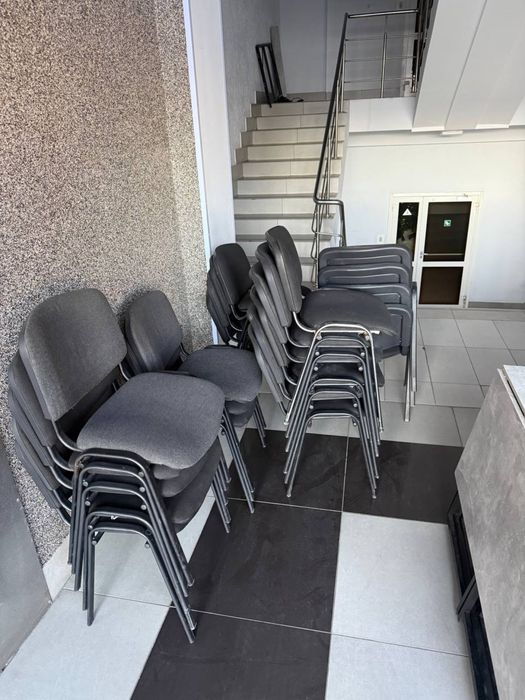 Распродажа офисных кресел: директорские, сетка, конференц ЛИКВИДАЦИЯ
