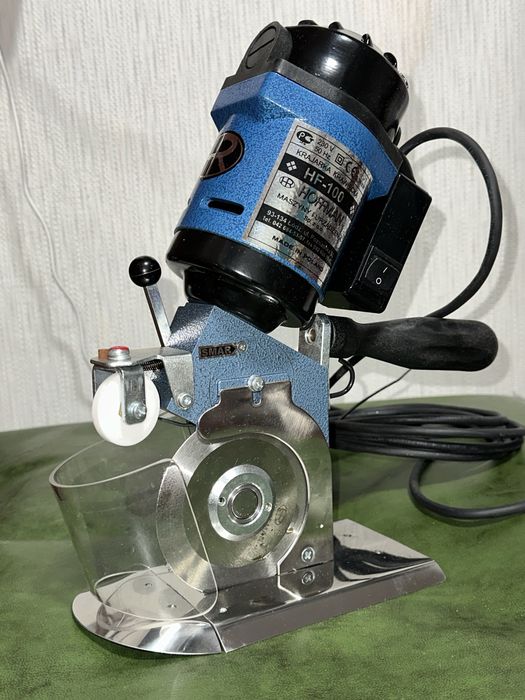 Розкрійна машина hoffman