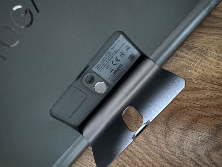 Tablet lenovo yoga smart tab 10.1’
