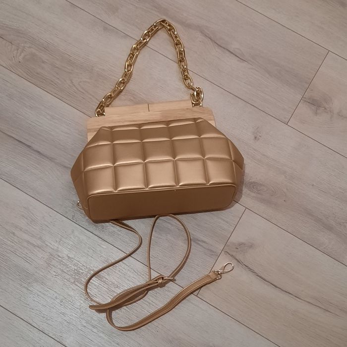 Złota, elegancka torebka damska, nowa