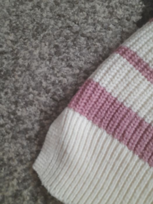 Sweter w paski sinsay