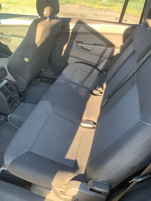 Opel Zafira 2009 1.9tdi