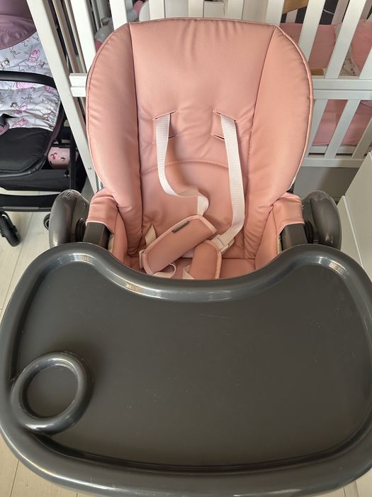 Стільчик для годування