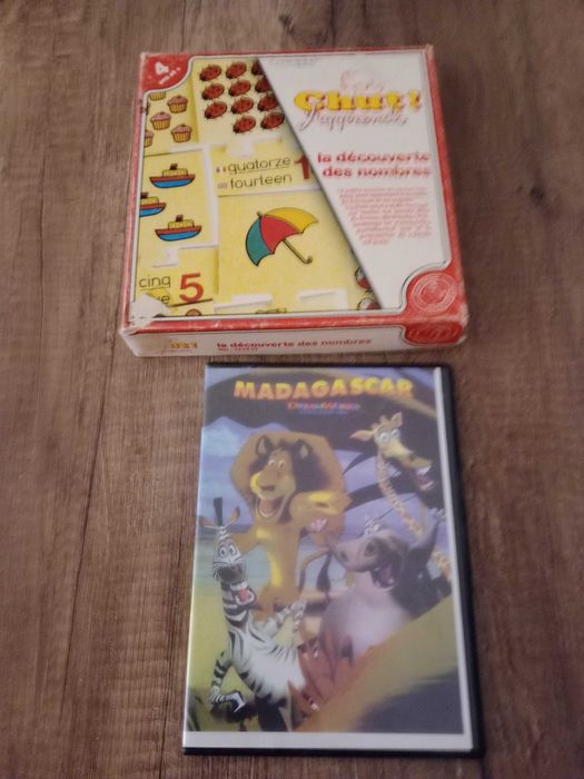 Puzzle 28 peças iniciação ao Francês e Inglês- Oferta DVD Madagáscar
