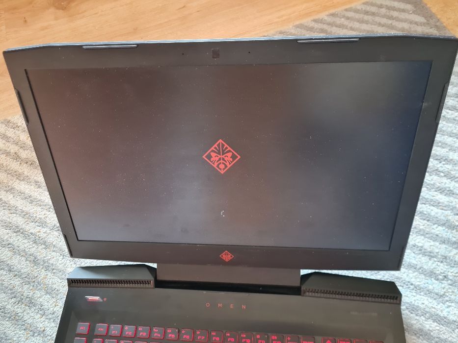 HP Omen 17-an010nw i5 GTX 1050