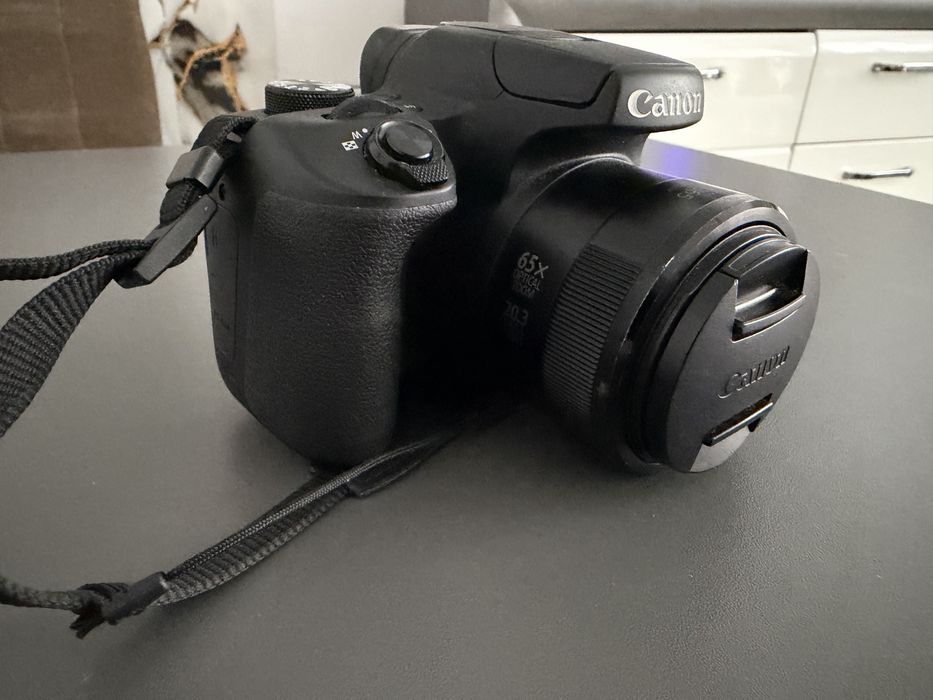 Canon PowerShot  sx70 HS