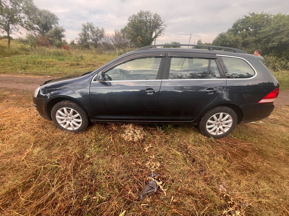 Volkswagen Golf V