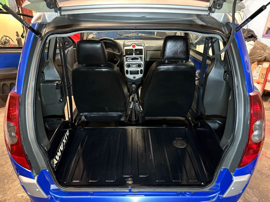 Aixam A721 Mega Microcar , Ligier bez prawka lub na AM