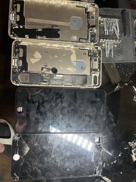 Запчастини Iphone 7,7+, 8,8+, X
