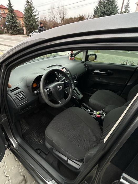 Продам Toyota Auris, 2012 року