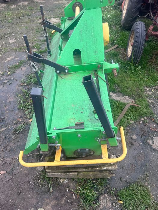 Грунтофреза 2 м. Фреза до трактора мтз 82.