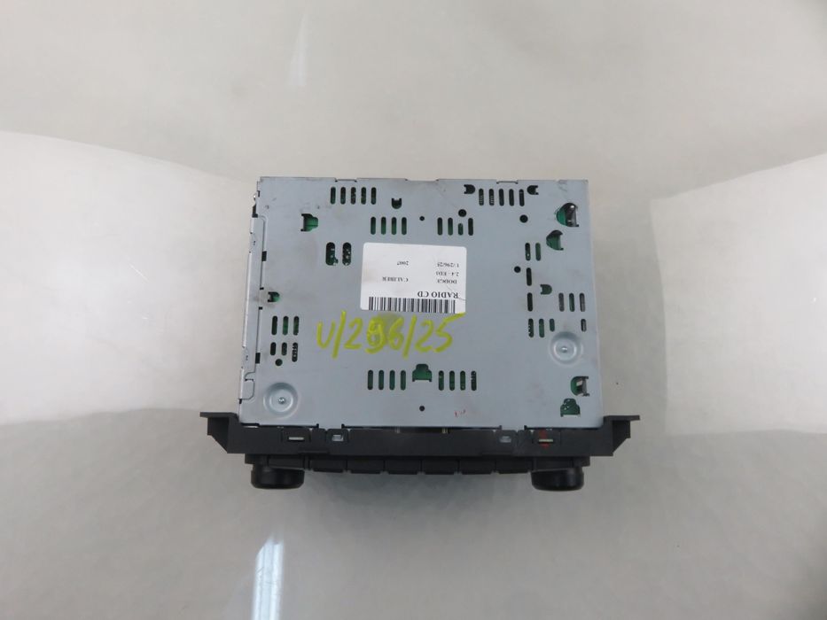 Radio Dodge Caliber  + Kod