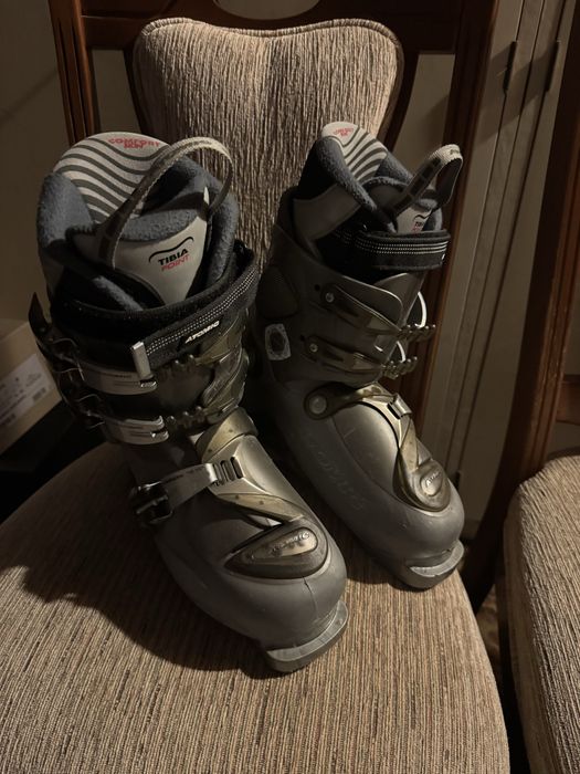 Buty narciarskie Atomic