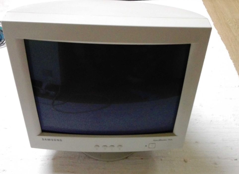 Monitor CRT Samsung Syncmaster 17 polegadas - anos 90 - computador, PC64298083472771121