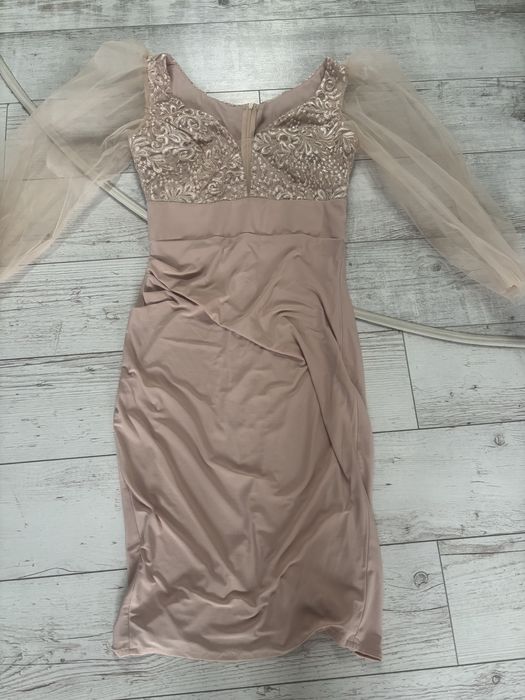 Sukienka beżowa Mollie