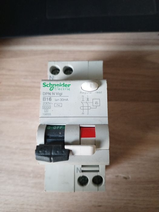 Wyłącznik różnicowo prądowy