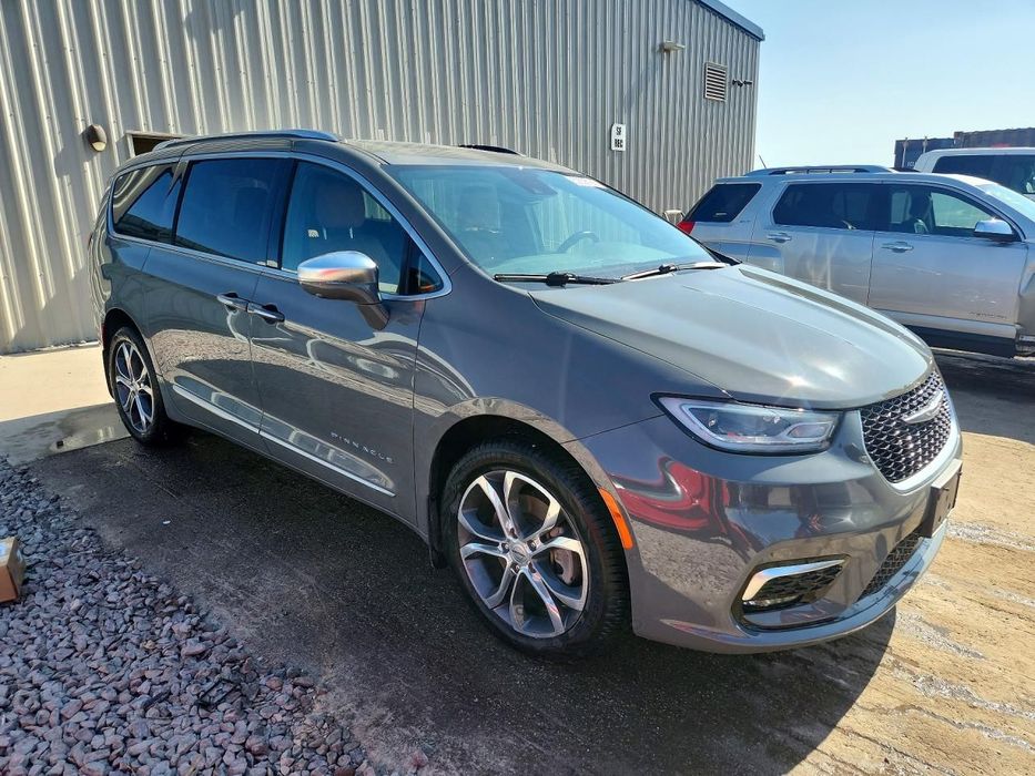 Chrysler Pacifica 3.6 V6 291 KM, 4x4, Pinnacle, destroyer grey, lift, full opcja!