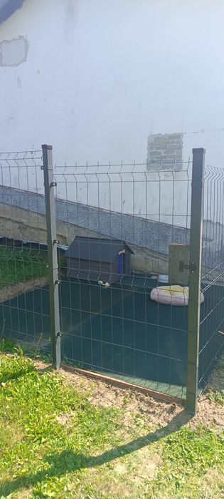 Kojec dla psa z paneli