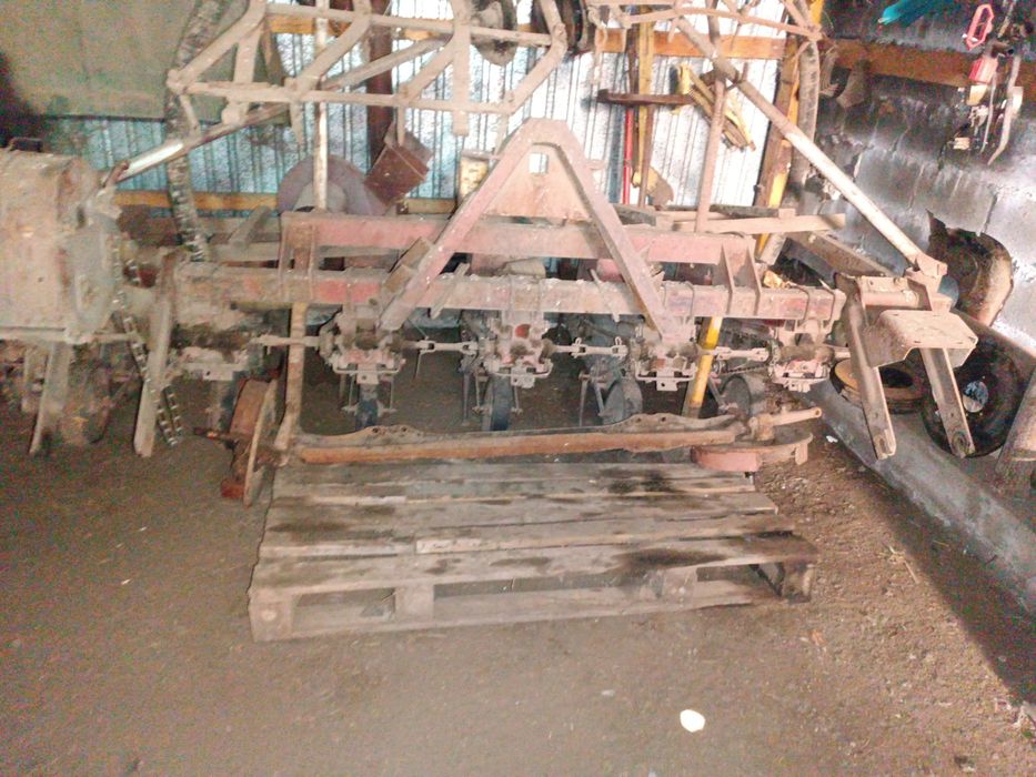 Сівалка бурякова сст6б