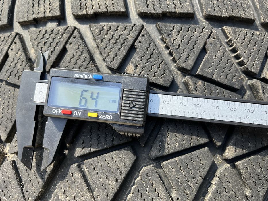 Оригінальні диски Volvo XC90 - 20” з зимовою резиною Bridgestone Blizzak DM -V2