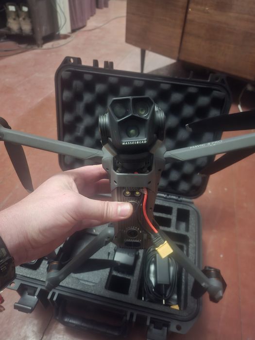 Мавік 3 про(dji mavic 3 pro)комплект,спарка,1001 прошивка