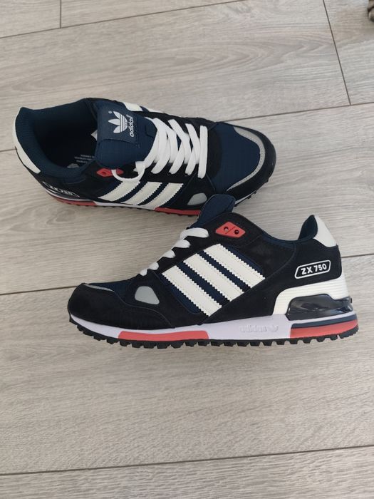 Tênis adidas Z X 750