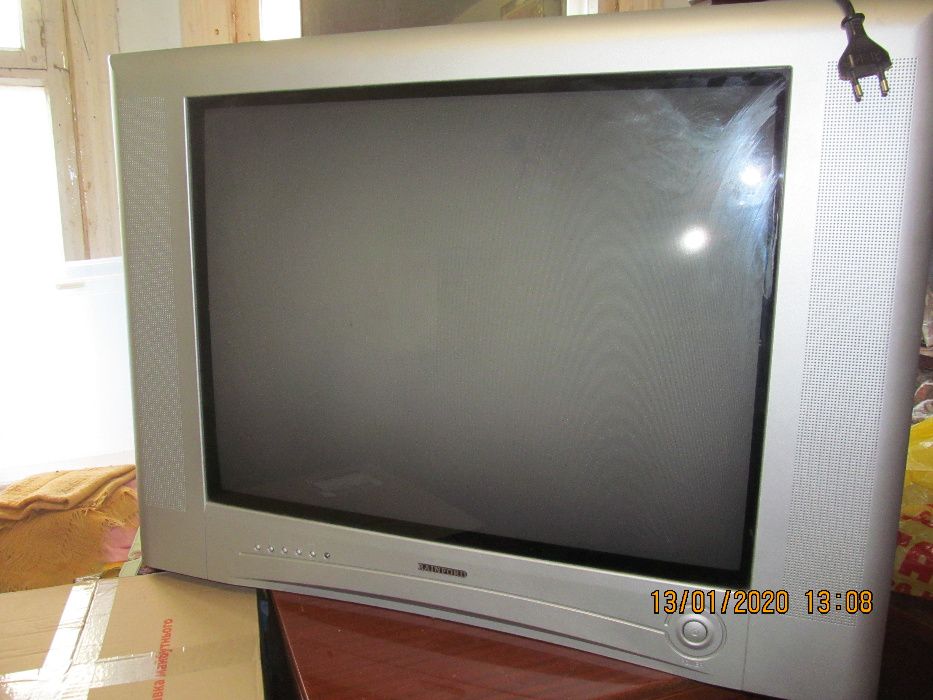 Телевизор Rainford TVF-7484TSC (29 дюймов, 74 см)