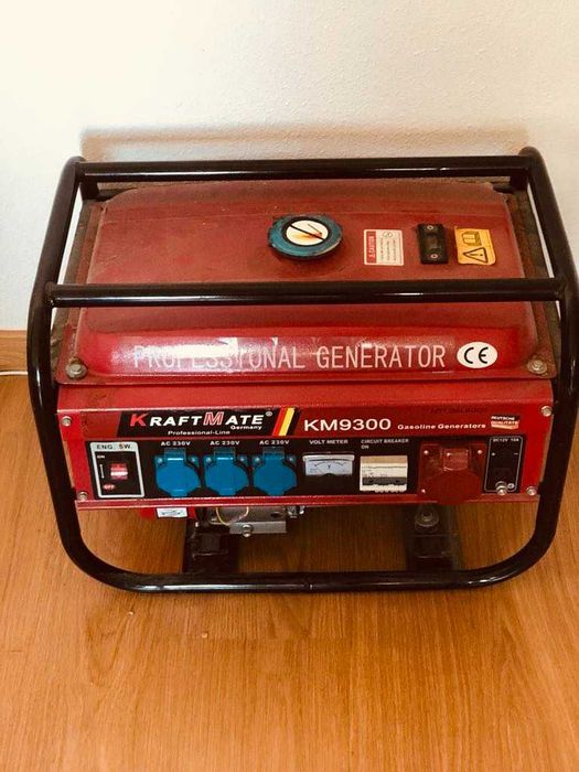 Продам генератор бензиновий 220-380V привезений з європи 6 кв