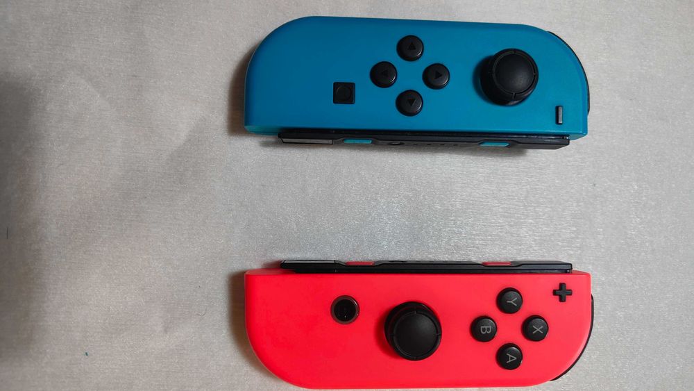Vendo Nintendo Switch V1 em bom estado.