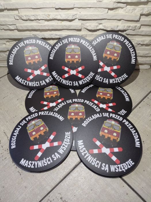 Magnes kolejowy na samochód lub lodówkę