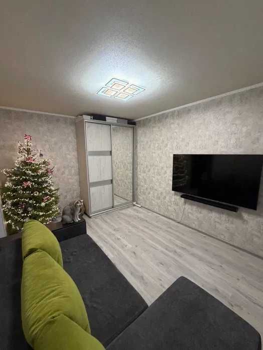 Продам 1 к. квартиру Валентиновская 606 м/н Салтовка Студенческая