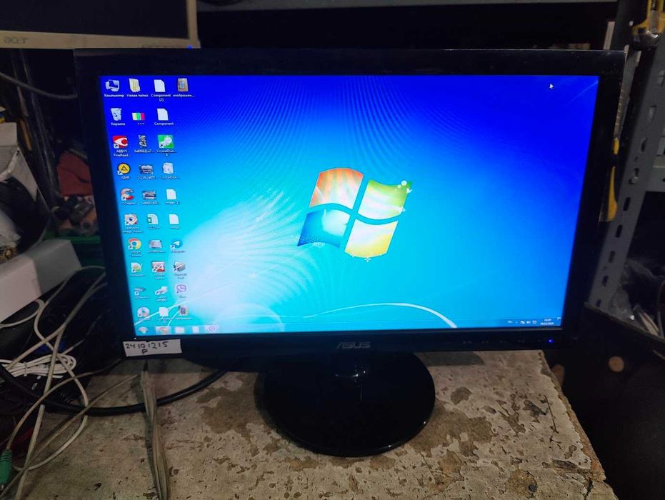 Монітор 19 дюймів LED, TFT, 16:9, 4:3