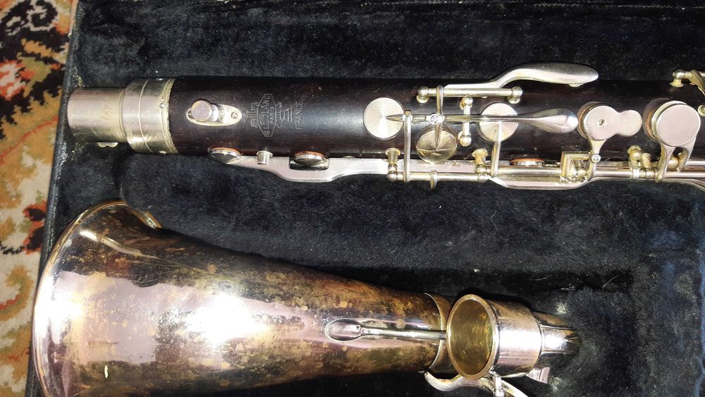 Clarinete Baixo ( madeira) Si bemol Leblanc France